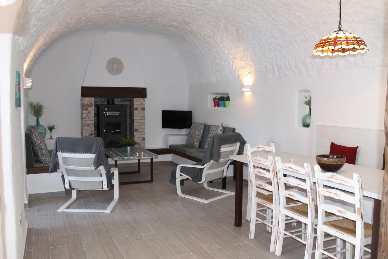 Cuevas Adonia Villa Freila ภายนอก รูปภาพ
